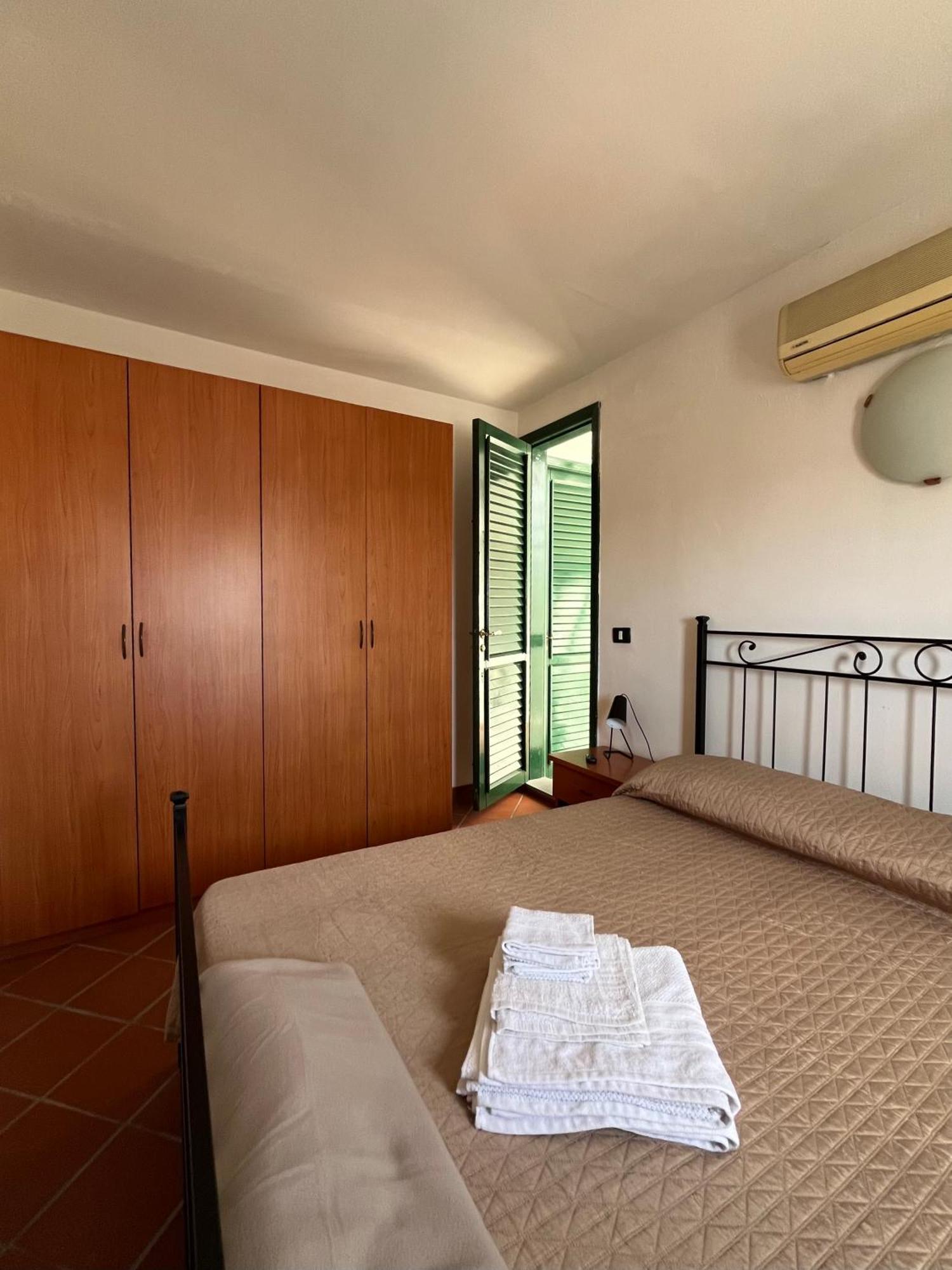 Villa Vista Da Re à Aci Castello Extérieur photo